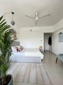 2.5 BHK Apartment For Rent in Runwal Elegante