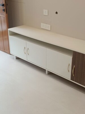 Room in 3 BHK Builder Floor at Sector 9a – for Sale