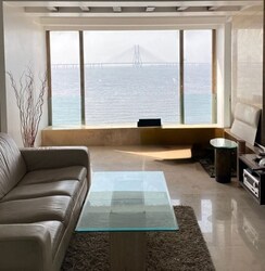 2 BHK + Pooja Room Apartment For Rent in Maimoon Apartment