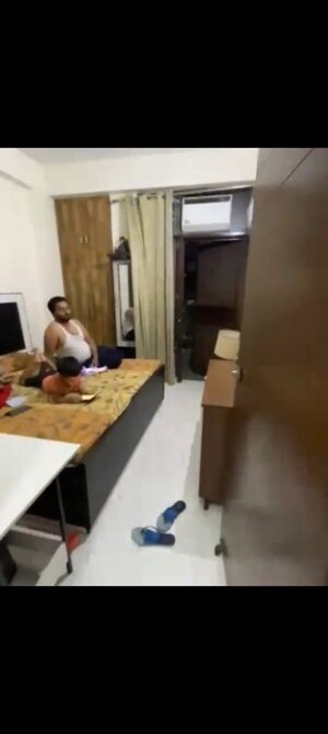 Team Area in 1 BHK Builder Floor at Rajendra Nagar Sector 2 – for Sale