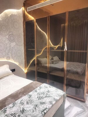 Furnished Amenities in 3 BHK Apartment at Omkar Alta Monte, Malad East – for Rent