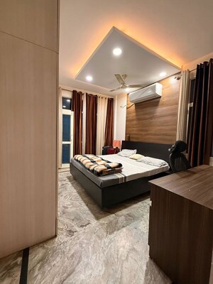 Bedroom in 4 BHK Apartment at Sector 10 Dwarka – for Rent