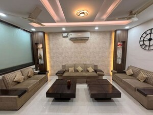 Gym in 3 BHK Apartment at Sector 10 Dwarka – for Rent