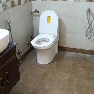 Bathroom in 3 BHK Apartment at Sector 10 Dwarka – for Rent