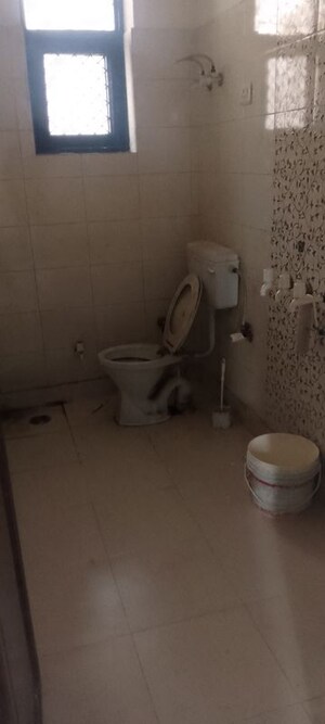 Bathroom in 2.5 BHK Builder Floor at Ip Colony – for Sale