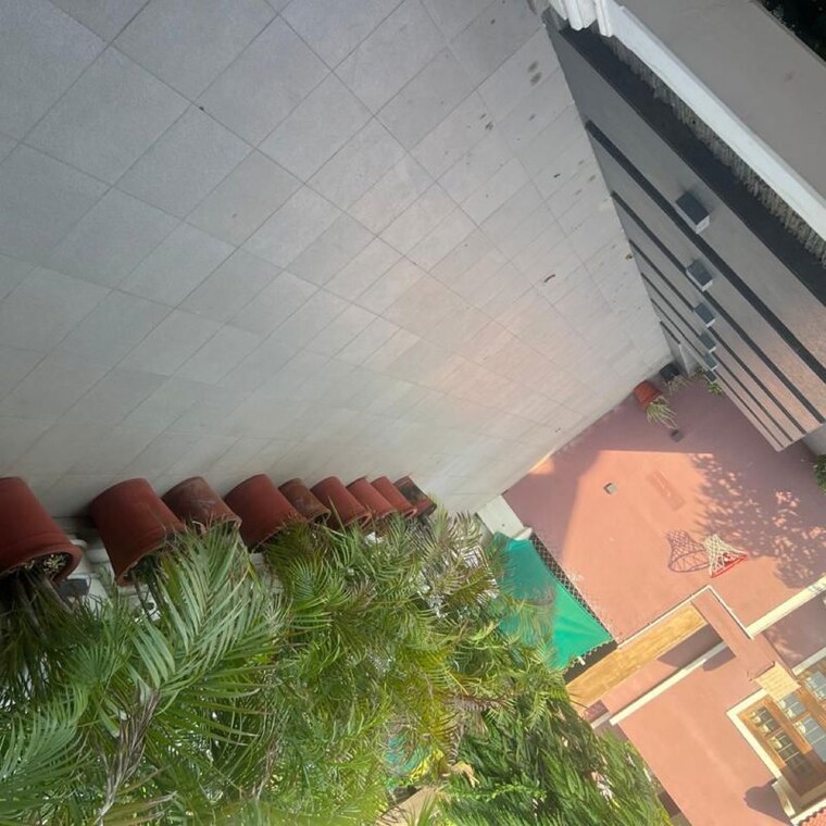Balcony, thaltej 4 Bedroom 520 Sq.Yd. Villa In Thaltej Ahmedabad 10399630