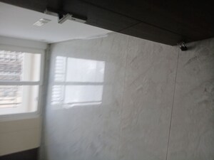 Room in 3 BHK Apartment at Nirala Estate, Tech Zone 4 Greater Noida – for Rent