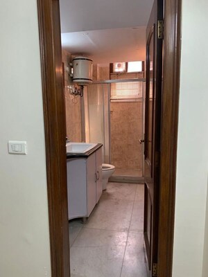 Bathroom in 3 BHK Apartment at Jawahar Nagar – for Rent