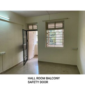2 BHK Apartment For Rent in Pestom Sagar Colony, Chembur
