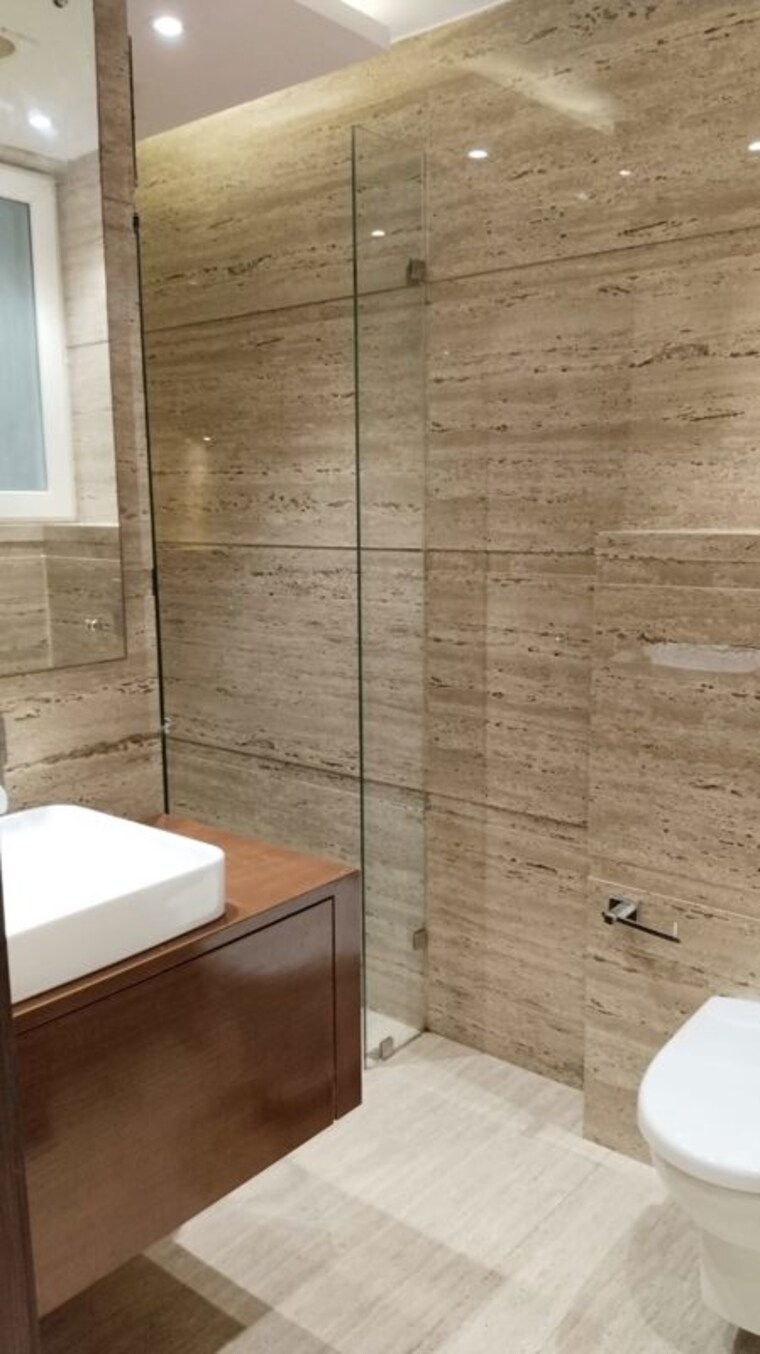 Bathroom, sector 10 dwarka 3 Bedroom 2000 Sq.Ft. Apartment In Sector 10 Dwarka Delhi 10399643