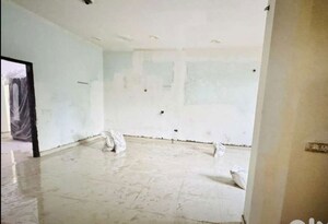 Bathroom in 3 BHK Independent House at New Palam Vihar Phase 1 – for Rent