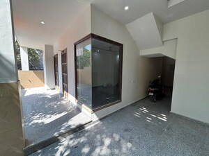 3 BHK Builder Floor – Exterior View View at Sector 57 - for Rent