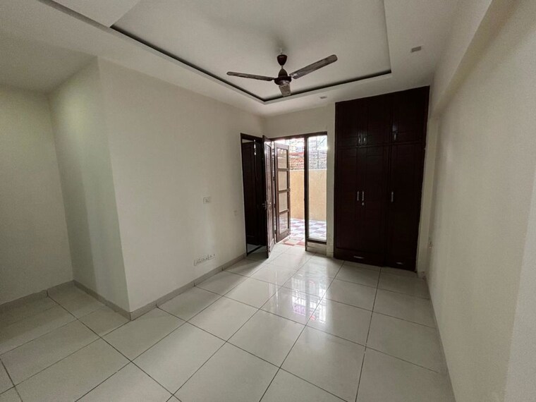 Bedroom, sector 57 3 Bedroom 1550 Sq.Ft. Builder Floor In Sector 57 Gurgaon 10399629