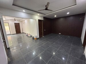 Living Room in 3 BHK Builder Floor at Sector 57 – for Rent