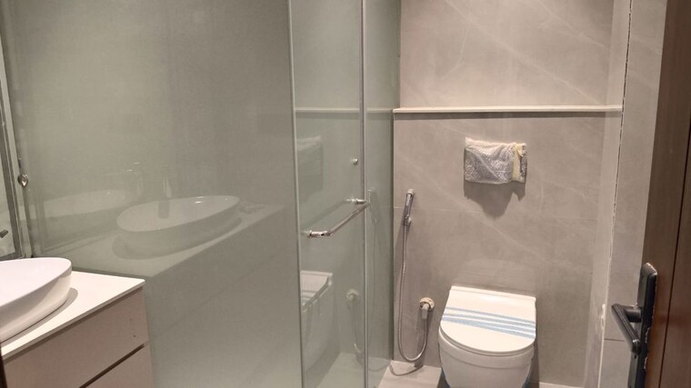 Bathroom, sector 11 dwarka 3 Bedroom 2000 Sq.Ft. Apartment In Sector 11 Dwarka Delhi 10399666