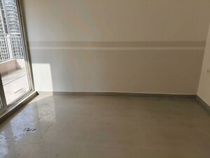 Room in 3 BHK Apartment at Sam Palm Olympia, Sector 16c Greater Noida – for Sale