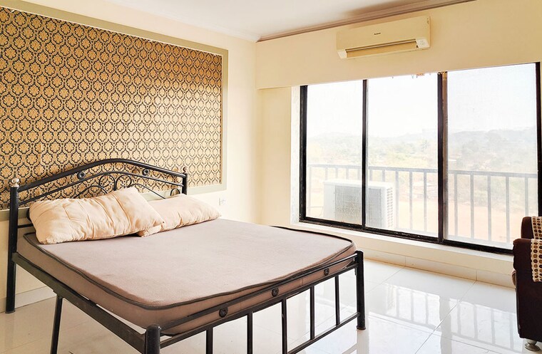 Bedroom, goregaon east Pg For Boys In Goregaon East 10399688
