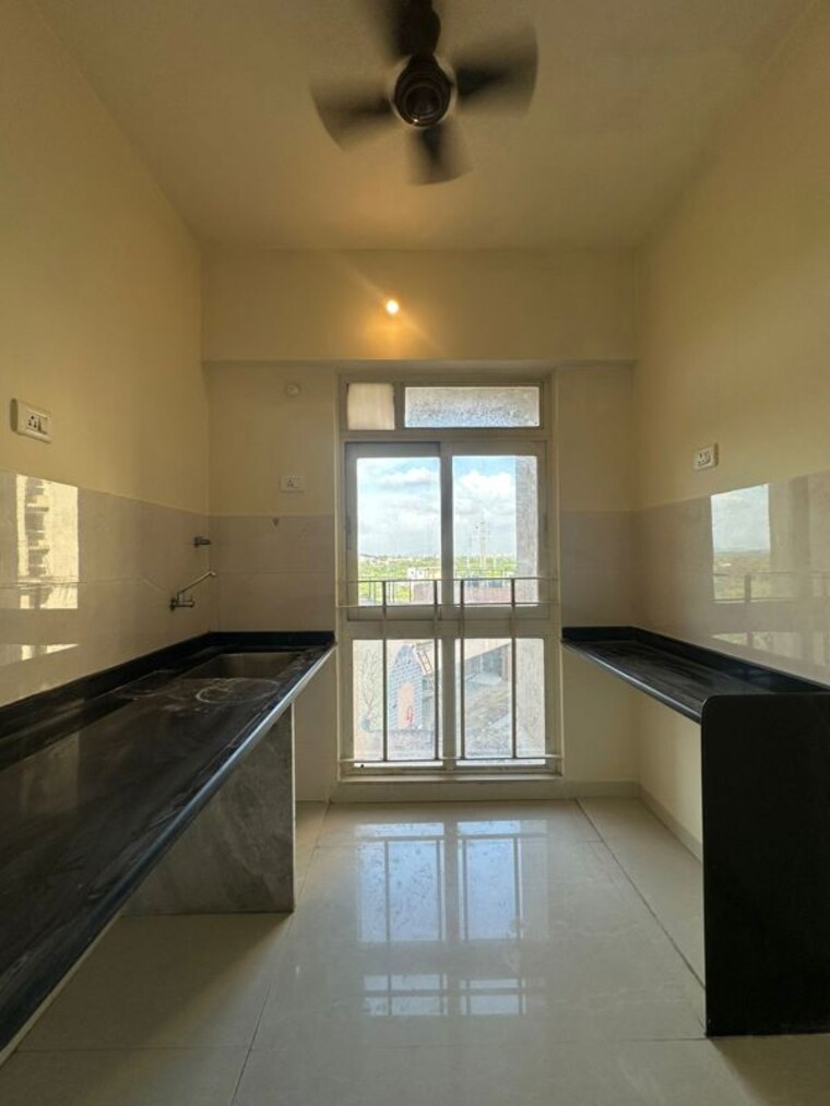 Kitchen, vijay-orovia 1 Bedroom 420 Sq.Ft. Apartment In Ghodbunder Road Thane 10399691