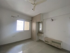 Room in 4 BHK Apartment at ATS Le Grandiose, Sector 150 – for Rent