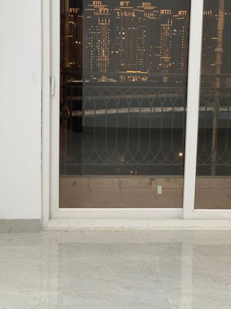 Bathroom, ats-le-grandiose 3.5 Bedroom 2000 Sq.Ft. Apartment In Sector 150 Noida 10399704