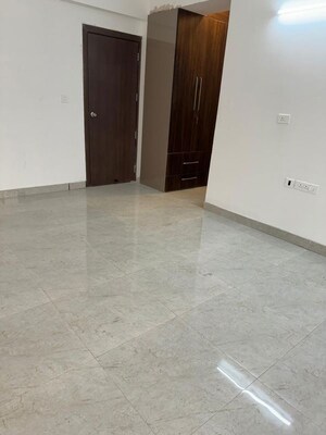 Room in 3.5 BHK Apartment at ATS Le Grandiose, Sector 150 – for Rent