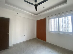 Room in 4 BHK Apartment at ATS Le Grandiose, Sector 150 – for Rent