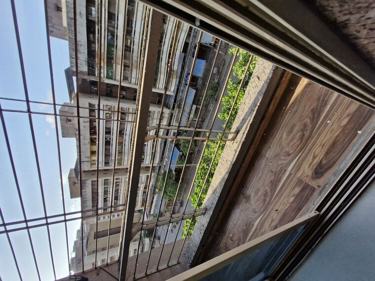 Balcony, bachraj-landmark  596 Sq.Ft. Apartment In Virar West Palghar 10399705