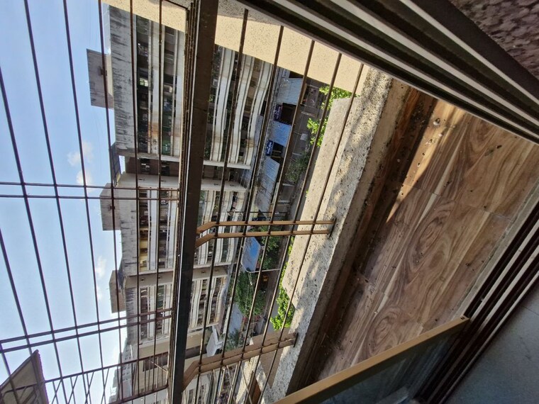 Balcony, bachraj-landmark  596 Sq.Ft. Apartment In Virar West Palghar 10399705