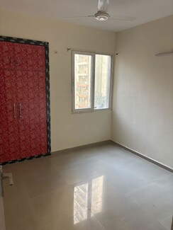 2 BHK Apartment For Sale in Sam Palm Olympia