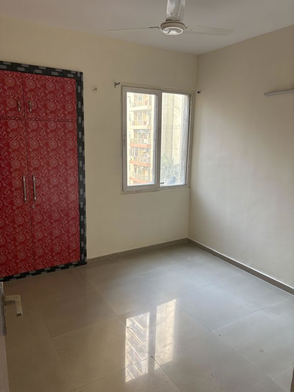 2 BHK Apartment For Sale in Sam Palm Olympia