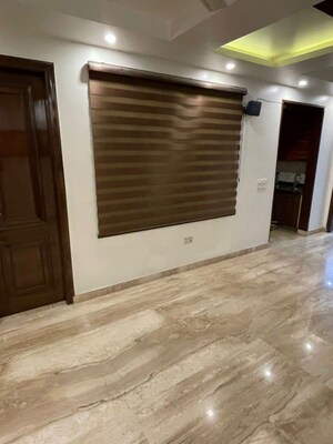 Room in 3 BHK Builder Floor at East Patel Nagar – for Rent