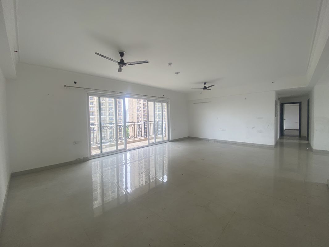 4 BHK + Servant Room Apartment For Sale in ATS Le Grandiose