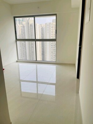 Room in 2 BHK Apartment at Lodha Crown Kolshet, Kolshet Road – for Rent