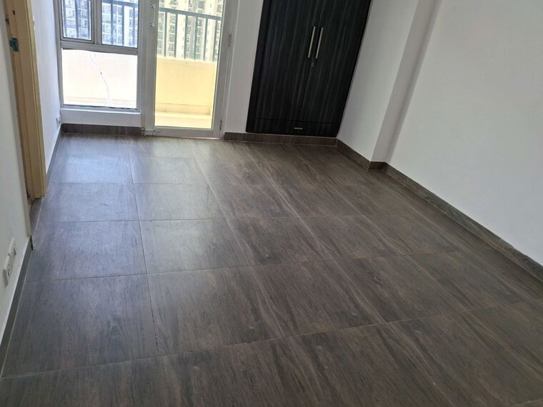 Room, gaur-city-4th-avenue 2.5 Bedroom 1175 Sq.Ft. Apartment In Sector 4 Greater Noida Greater Noida 10399759