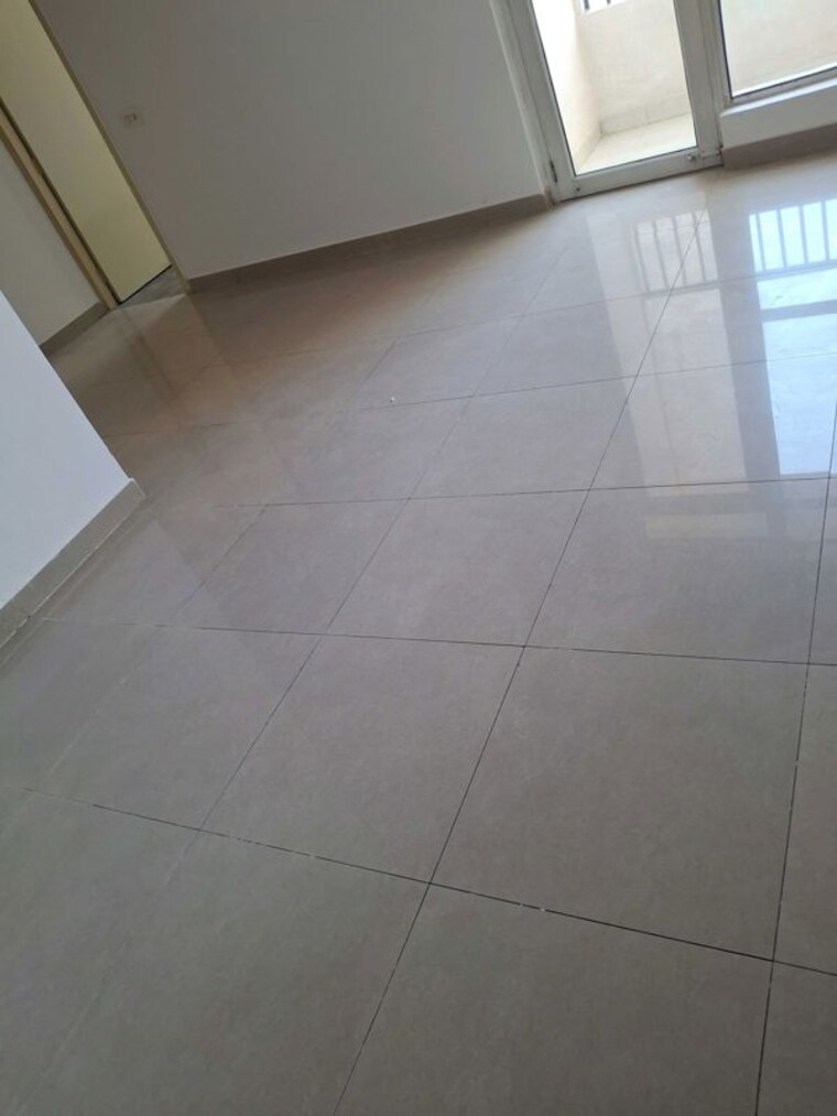 Room, gaur-city-4th-avenue 2.5 Bedroom 1175 Sq.Ft. Apartment In Sector 4 Greater Noida Greater Noida 10399759
