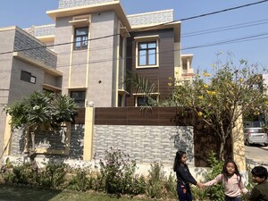 4 BHK Independent House – Exterior View View at Eldeco City Arcade, Iim Road - for Sale
