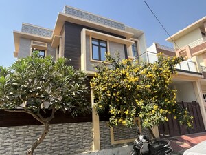 4 BHK Independent House For Sale in Eldeco City Arcade, Iim Road