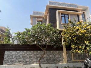 4 BHK Independent House – Exterior View View at Eldeco City Arcade, Iim Road - for Sale