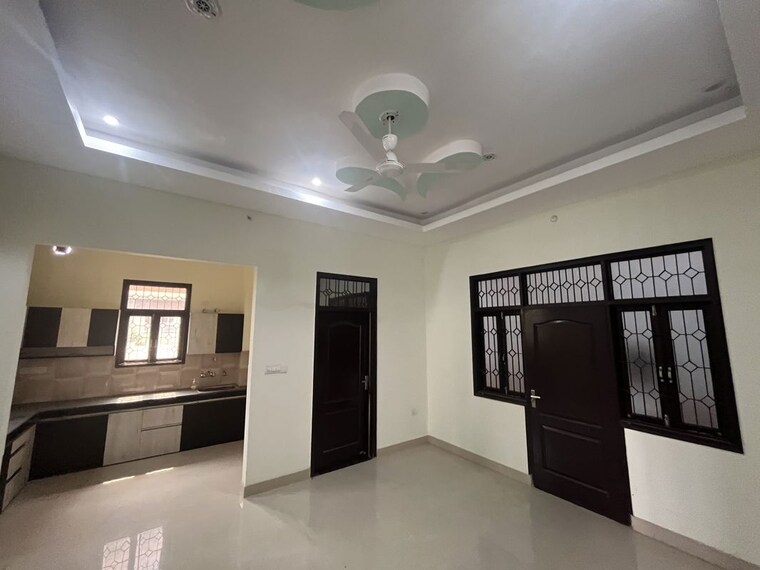 Hall, eldeco-city-arcade 4 Bedroom 2000 Sq.Ft. Independent House In Iim Road Lucknow 10399757