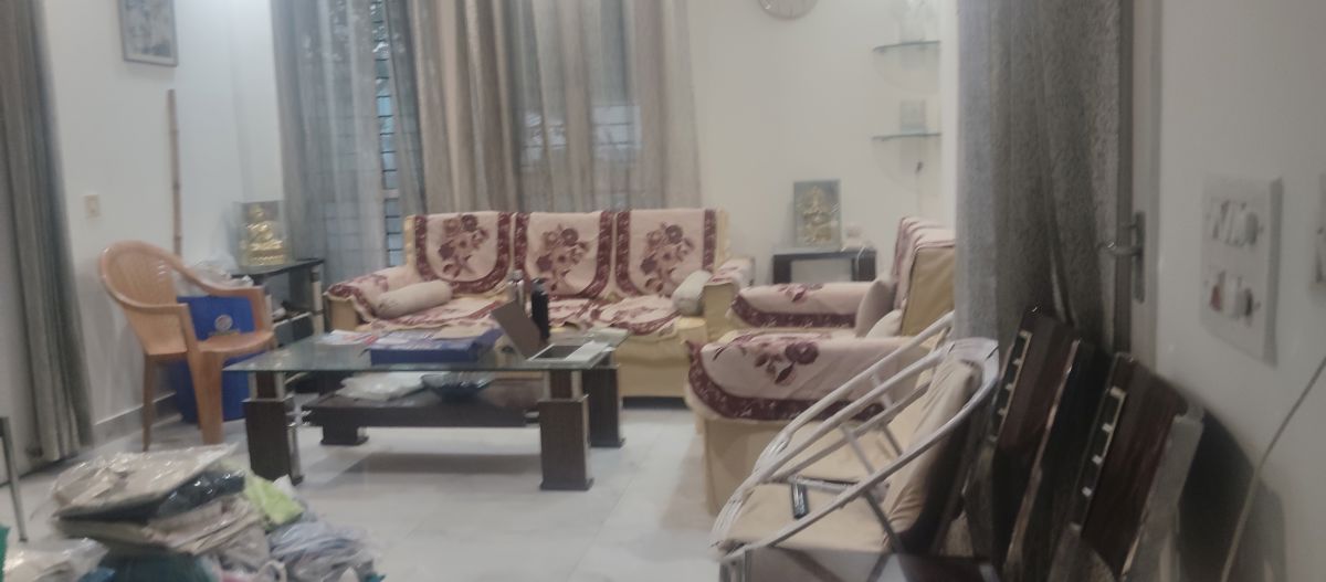 3 BHK + Study Room Builder Floor For Rent in South City 2