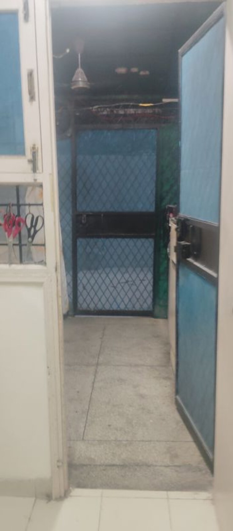 Bathroom, south city 2 3 Bedroom 1750 Sq.Ft. Builder Floor In South City 2 Gurgaon 10399775