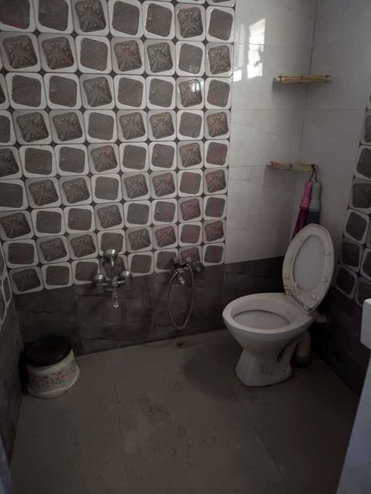 Bathroom, vejalpur 2 Bedroom 550 Sq.Ft. Apartment In Vejalpur Ahmedabad 10399784