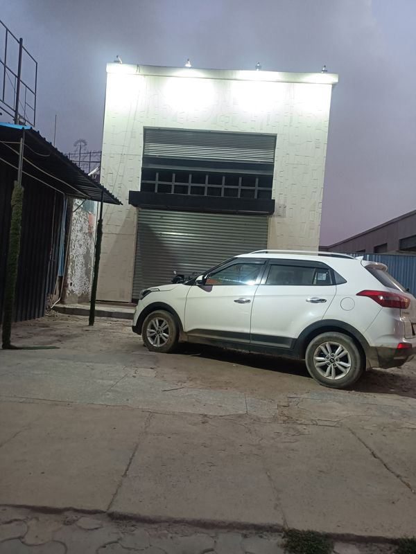 Showroom For Rent in MCC Signature Homes