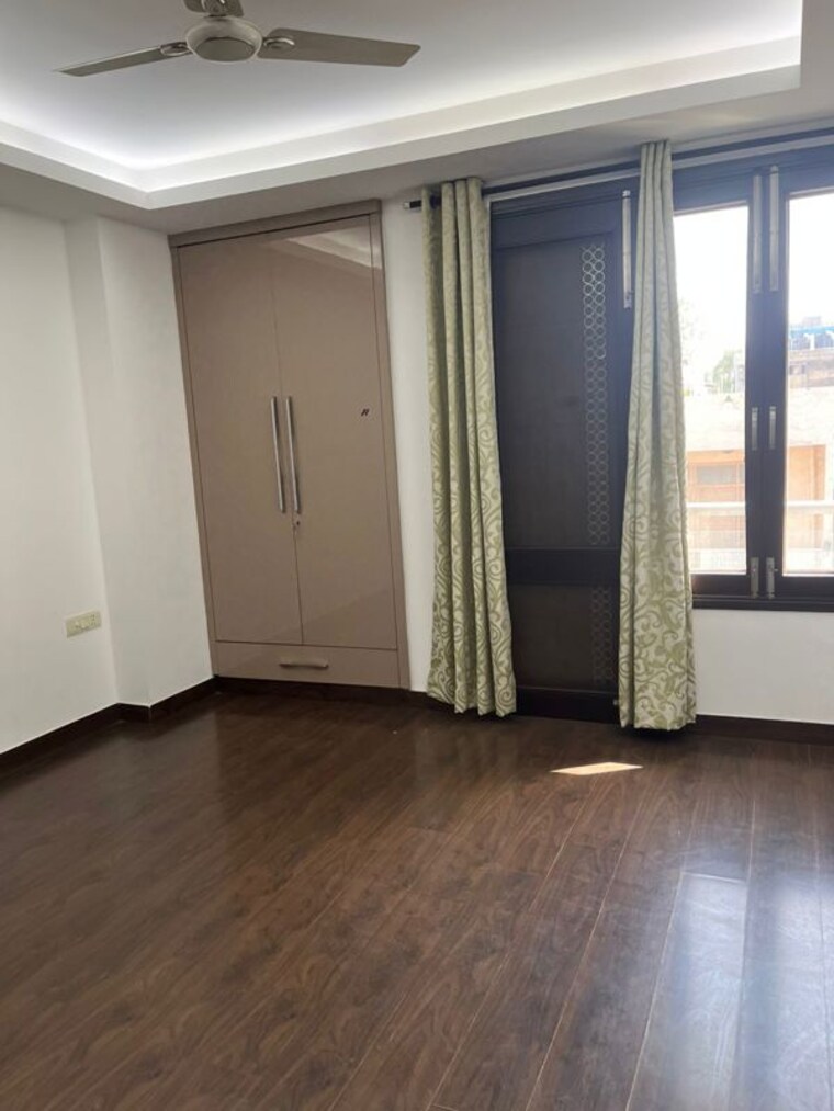 Room, sector 46 2 Bedroom 160 Sq.Ft. Builder Floor In Sector 46 Gurgaon 10399801