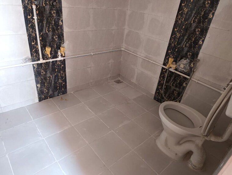 Bathroom, vejalpur 1 RK 150 Sq.Ft. Apartment In Vejalpur Ahmedabad 10399804