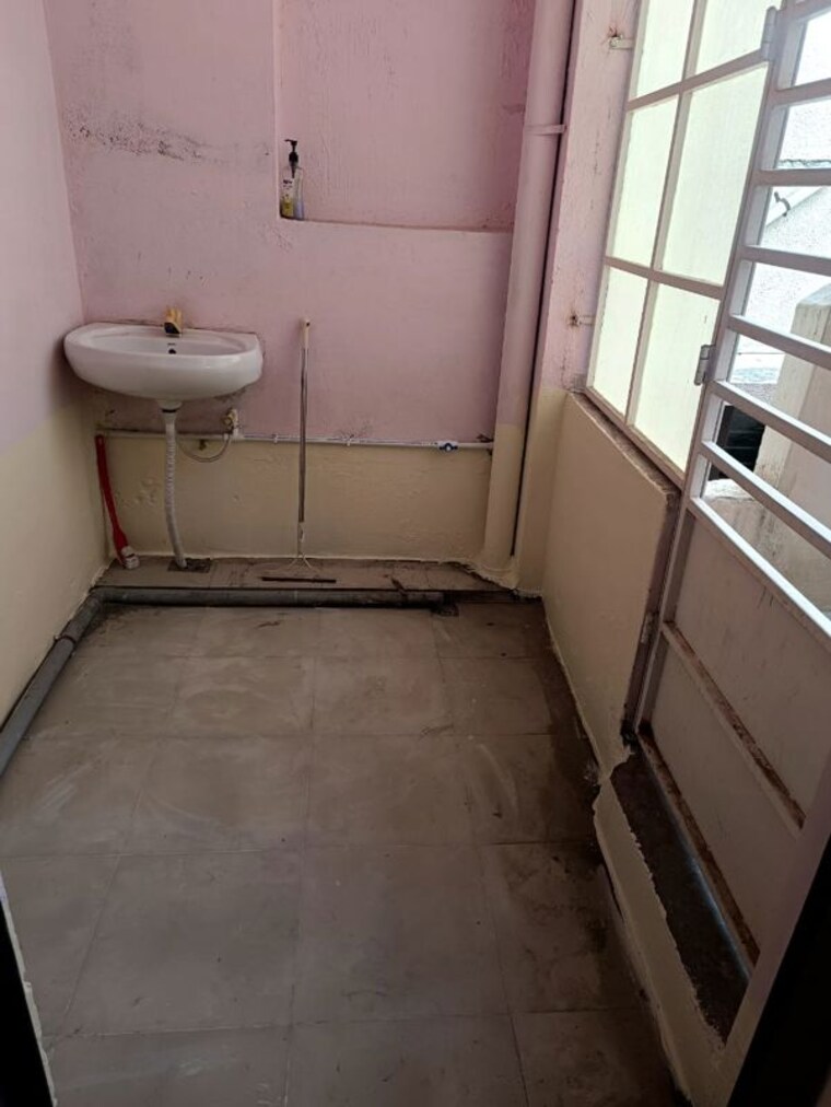 Balcony, vejalpur 1 RK 150 Sq.Ft. Apartment In Vejalpur Ahmedabad 10399804