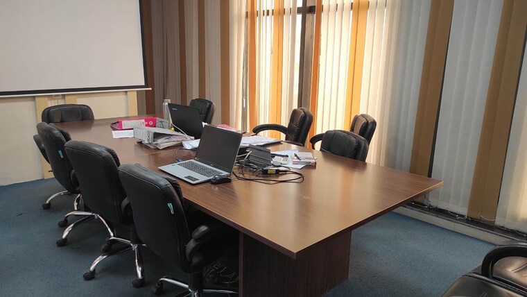 Team Area, lodha-supremus-2 Commercial Office Space 2300 Sq.Ft. In Wagle Industrial Estate Thane 10399862
