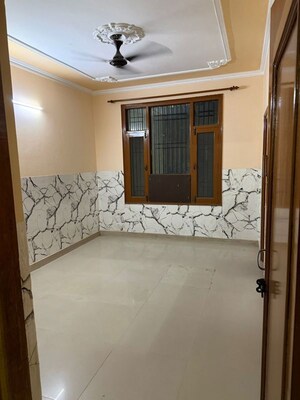 Room in 2 BHK Apartment at Penta Homes, Vip Road – for Rent
