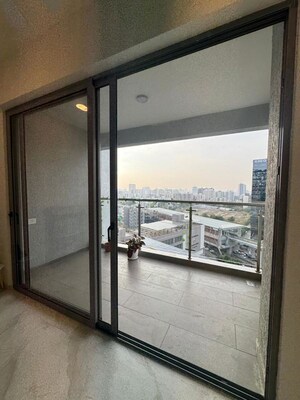 Room in 3 BHK Apartment at Jhamtani Nandan Ace, Balewadi – for Rent