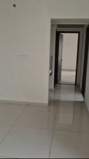 Room in 3 BHK Apartment at Yashwin Supernova, Wakad – for Rent